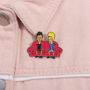 Broche de <span class=keywords><strong>Beavis</strong></span> and Butt-head, divertido dibujo animado de la comedia, insignia para mochila del programa musical de MTV, accesorios de ropa, regalo - Product Image 6