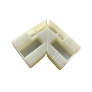 Connecteur d'angle Huayi Parts X3 40x11 en plastique de nouvelle génération pour profil de cadre de porte - Product Image 4