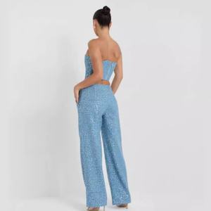 Conjunto de dos piezas de pantalones vaqueros ajustados sin mangas con espalda descubierta y diseño de mariposa para mujer, ideal para el verano. - Product Image 3