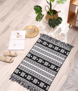 <span class=keywords><strong>Tapis</strong></span> en coton touffeté rayé noir et <span class=keywords><strong>blanc</strong></span> bohème tissé à la main, <span class=keywords><strong>tapis</strong></span> <span class=keywords><strong>de</strong></span> <span class=keywords><strong>sol</strong></span> tribal pour la maison ou l'hôtel, 60*90cm - Product Image 5