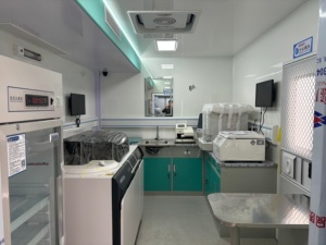 Camión Quirúrgico Móvil con Zona de Operación Estéril para Operaciones de Emergencia en Campo - Product Image 3