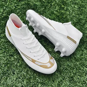 Men's soccer shoes Adults High ankle soccer shoes with grass training sneakers Trend Men's sneakers