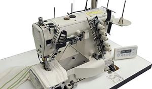 Machine à coudre interlock à trois aiguilles et cinq fils, machine à coudre point de recouvrement - Product Image 3
