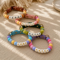 Collier pour chien personnalisé avec perles, en silicone souple et cuir PU, réglable, fait main, confortable, élégant, plusieurs couleurs
