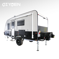 Mini caravane hybride tout-terrain pour des aventures de camping confortables et mobiles
