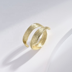 Bague en argent sterling 925 plaqué or, prix d'usine, bijoux fins, luxe, simple, tendance, polie, pour femme, géométrique, hip hop. - Product Image 4