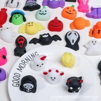 Mainan Squishy Mini Mochi Halloween Grosir, Bentuk Labu, Kelelawar, Penyihir, Bahan TPR Lembut, Pereda Stres, Mainan Fidget untuk Souvenir Pesta