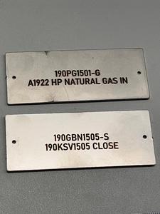 Fabrieks prijs 20w 30w 50w desktop fiberlaser markeermachine voor metaal en goud - Product Image 4