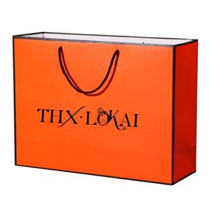 Sacs en carton orange écologiques et recyclables de luxe, impression de logo personnalisée, impression à l'écran tendance, emballage pour vêtements et chaussettes - Product Image 5