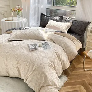 Hot Selling 3 piece Ivory Tufted Textured Comforter Cover Geometric King Size 220x240cm Duvet Cover Set