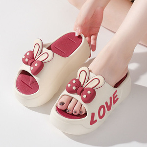 Sandali Estivi da Donna con Suola Spessa, Aperti, Stampati, con Rialzo, Decorazione a Fiocco a Orecchie di Coniglio e Scritta LOVE Laterale Colorata - Product Image 2