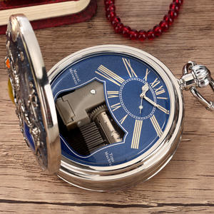 <span class=keywords><strong>Montre</strong></span> de poche à quartz à la mode avec boîte à musique et chaîne Fob Montres en alliage pour hommes et femmes Cadeaux de conception de feuille d'espace céleste - Product Image 2