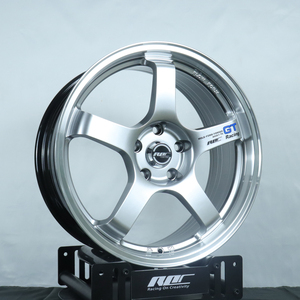 Jantes de course en gros ROC Factory, jantes en alliage de 15 à 19 pouces, 4X100 5X112 5X114.3, jantes sport GT légères à formage par flux - Product Image 2