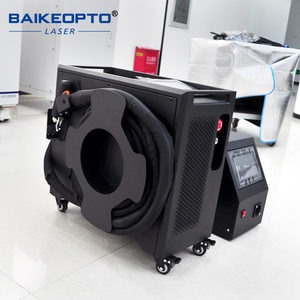 Soldadora Láser de Fibra Portátil 4 en 1 Refrigerada por Aire de 800W, Rentable y Adecuada para Trabajos de Soldadura de Chapa Metálica - Product Image 3