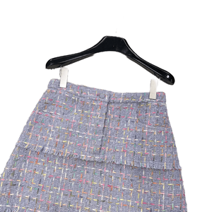 Falda midi de tweed con flecos en capas, falda texturizada de línea A para uso casual en la oficina. - Product Image 5