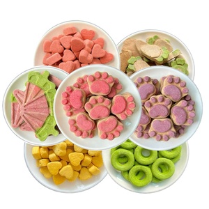 Snack Liofilizzati per Gatti e Cani ad Alto Contenuto Proteico di Pollo, Senza Additivi, Produzione all'Ingrosso di Alimenti per Animali Domestici - Product Image 1