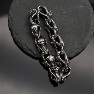 Pulsera de Acero de Titanio con Calavera y Serpiente, Estilo Punk Hipster, Accesorios Metálicos, Joyería Hip Hop para Hombre - Product Image 5