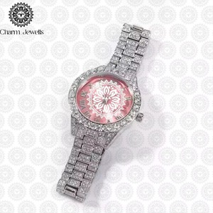 Montre de qualité supérieure en moissanite, bijou de luxe pour poignet, au style moderne et élégant, disponible au prix d'exportation - Product Image 3