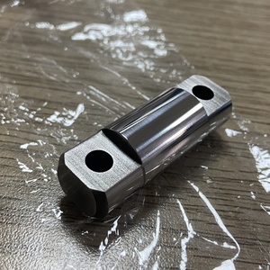 Piezas de torneado de metal CNC de alta precisión Mecanizado CNC Servicios de forja de fundición Aleación de aluminio de acero inoxidable automático - Product Image 4