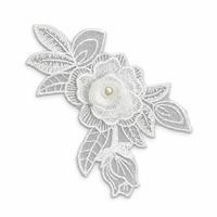 Vente en gros d'appliques en dentelle de fleurs en organza blanches 3D ornées de perles pour robes de mariée, voiles de mariée, accessoires pour cheveux et couture DIY