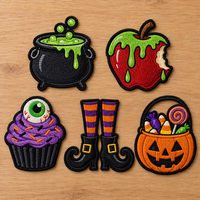 Patch brodé APEX Halloween Sorcière, Logo Personnalisé, Motif de Marque, Broderie 3D en Satin, Patch Brodé de Luxe de Créateur