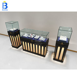 Vetrina Espositiva di Lusso Personalizzata per Gioielli e Orologi di Pregio con Illuminazione a <span class=keywords><strong>LED</strong></span> - Product Image 4
