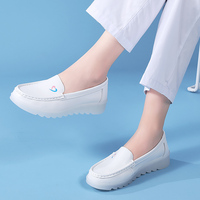 Chaussures d'infirmière d'été à empeigne et semelle souples, chaussures plates polyvalentes et simples pour femmes, antidérapantes et anti-odeurs