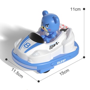 SJY-Q180 Voiture Tamponneuse Télécommandée pour Deux Joueurs avec Fonction de Projection, Lumières, Sons et Pulvérisation de Brume – Jouet RC pour Enfants – Cadeau - Product Image 6