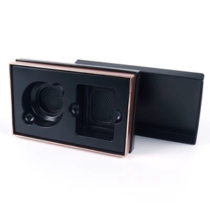 Boîte cadeau de luxe dorée magnétique pour parfum, avec finition mate UV et doublure en éponge écologique, haut de gamme pour flacon de parfum ou cosmétique - Product Image 4