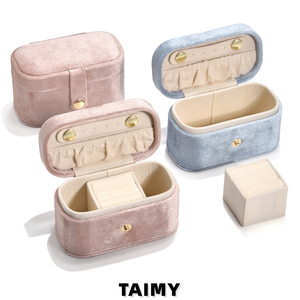 Custom Logo Vintage Velvet Jewelry Box Portable Travel Jewelry Storage Box with Removable Ring Insert Jewelry Organizer Gift Box - Product Image 3