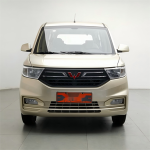 Auto Usate in Vendita Wuling Hongguang V <span class=keywords><strong>2022</strong></span> 1.5L Benzina Manuale RWD Van 7/8 Posti Disponibili all'Ingrosso - Product Image 2