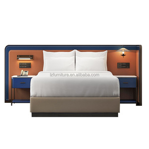 Usine OEM ODM : Mobilier de chambre complet sur mesure à faible coût pour hôtel 3 étoiles, lit King Size avec tables de chevet et têtes de lit assorties - Product Image 1