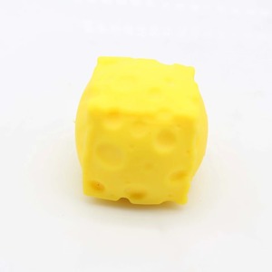 Juguete de <span class=keywords><strong>queso</strong></span> cuadrado de plástico suave, creativo, de rebote lento, para presionar <span class=keywords><strong>y</strong></span> jugar, divertido regalo - Product Image 5