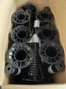 Poteaux de délimitation routière flexibles noirs de 75 cm avec <span class=keywords><strong>film</strong></span> réfléchissant 2*10 cm pour la sécurité routière en Israël - Product Image 2