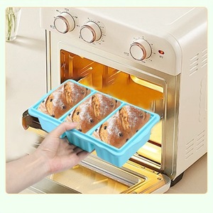 <b>Silicone</b> Jelly Pudding Mold With Lid 3 Compartment <b>Baking</b> Pastry Tool For Food Storage - Product Image 1