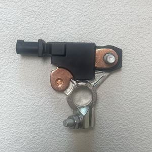 Sensor de Corriente de Batería para Jeep 04692269AA - Product Image 4