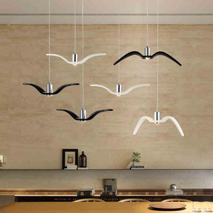 Lustre <span class=keywords><strong>d</strong></span>éco <span class=keywords><strong>d</strong></span>'intérieur Suspension en résine à LED Mouette <span class=keywords><strong>Oiseau</strong></span> Vol Eclairage suspendu - Product Image 2