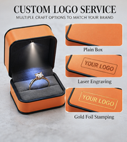 Boîte à bijoux en cuir PU personnalisée avec lumière LED, emballage cadeau en gros pour une célébration romantique, cadeau spécial