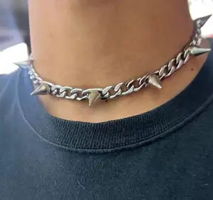 Fashionable and Unique Design Rivet Necklace collar with Thick Silver Chain Punk Style Men's Rivet Necklace