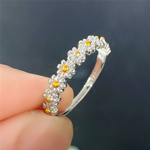 Anillo de Eternidad con Flores F1190, Plata, Chapado en Oro de 18K, Engaste Pavé, Unisex, Regalo, Anillos de Moda - Product Image 3