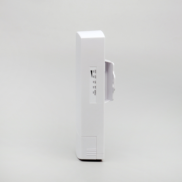 Built in 14dBi Directional Antenna 5.8G Outdoor Wireless Bridge 533MHz CPE Comply with 802.11a/n/ac Standard
