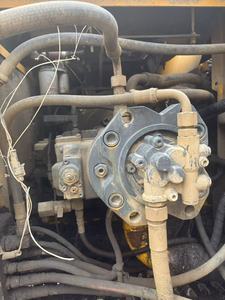 Excavadora de cadenas LONKING LG6225 reacondicionada de 2011, 22.5 toneladas, motor Cummins, bomba Kawasaki, cucharón de 1.1m, 112000W, 8001-10000 horas de uso. - Product Image 5