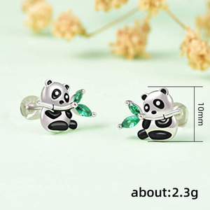 Orecchini a perno a forma di panda carino per donna, neri e bianchi, a forma di animale, accessori per l'orecchio da indossare tutti i giorni - Product Image 5