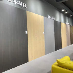 แผ่นผนังไม้วีเนียร์หรูหรา 0.3 มม. 0.4 มม. ไม้อัดวีเนียร์โอ๊คเอล์มสีเข้ม 5 มม. ตู้ขนาด 1 นิ้ว แผงประตูขนาด 3/4 นิ้ว สำหรับห้องครัว E0 - Product Image 4