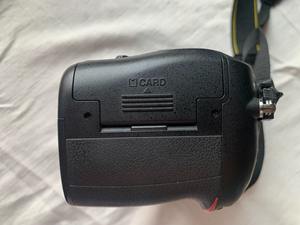 Cámara <span class=keywords><strong>Digital</strong></span> <span class=keywords><strong>Nikon</strong></span> <span class=keywords><strong>D7100</strong></span> (Solo Cuerpo) Precio al por Mayor para Principiantes - Product Image 5