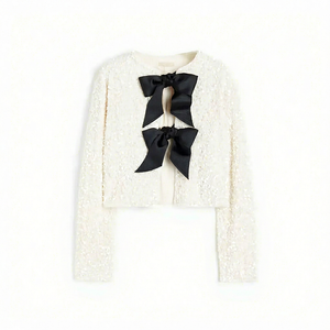 Chaqueta de Invierno Personalizada para Mujer, Elegante, Gris, de Lona Lavada, Acolchada, Transpirable, Rellena de Algodón, con Exterior de PU y Forro de Seda - Product Image 1