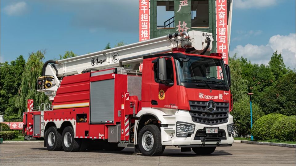 Platform Fire Engine 58m Elevating Platform Fire Truck Forest Fire Engine| Alibaba.com