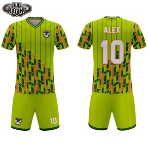 Uniformes de maillot de football et de football à séchage rapide personnalisables, kit court en maille avec impression par sublimation avec logo du club de l'équipe de Thaïlande - Product Image 2