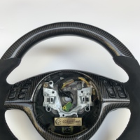 Volant en fibre de carbone personnalisé pour BMW E46 E39, style plat avec côtés en cuir Alcaantara