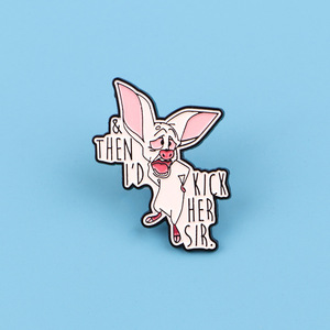 Broche en émail Rétro des années 90 avec citation amusante de la chanteuse Bat en émail de la série Bartok the Bat : « Then I'd Kick Her Sir », pour cadeaux originaux et fans de la culture pop - Product Image 2